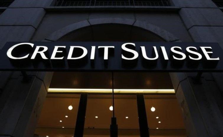 CREDIT SUISSE TO BORROW 53 7 BN FROM SWISS BANK