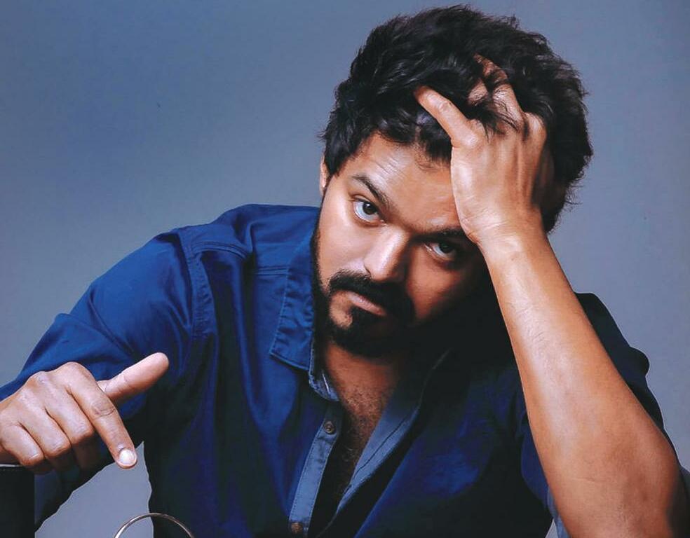 கைவிட்ட காங்கிரஸ்! நட்டாற்றில் விஜய்!