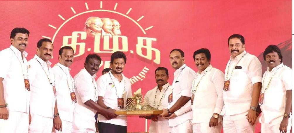 அரசியல் களத்தில் அறிவுத் திருவிழா!
