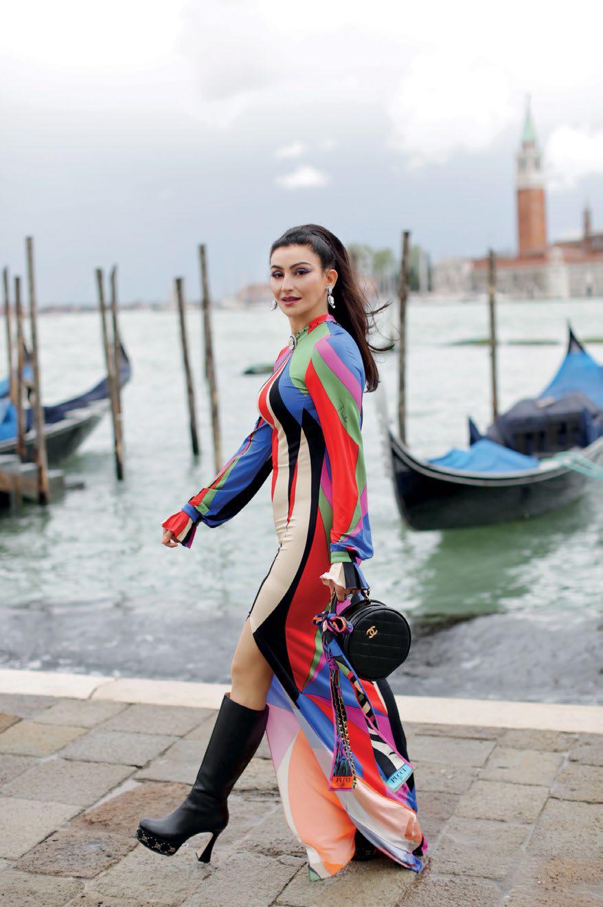 The Minimalist Maximalist