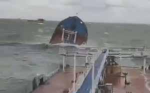 Two Russian Oil Tankers Wrecked in Black Sea Due to Storm