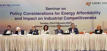 Gas Tariff Hike to Raise Import Dependence, Cut Jobs: Experts