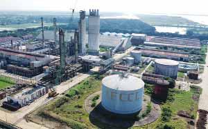 Production at Ashuganj Fertilizer Factory Suspended Amid Gas Crisis