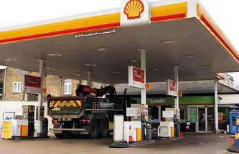 Shell Posts $5.4b 3rd Earnings, Topping Forecasts
