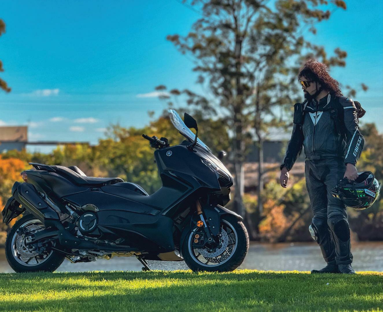 YAMAHA TMAX TECH MAX RIDDEN YZF OF SCOOTERS!