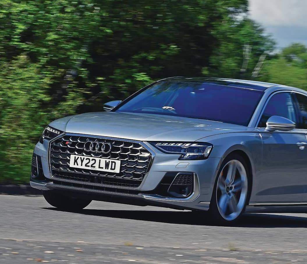 AUDI S8