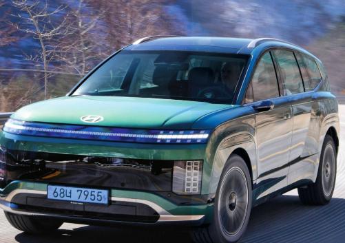 HYUNDAI IONIQ 9