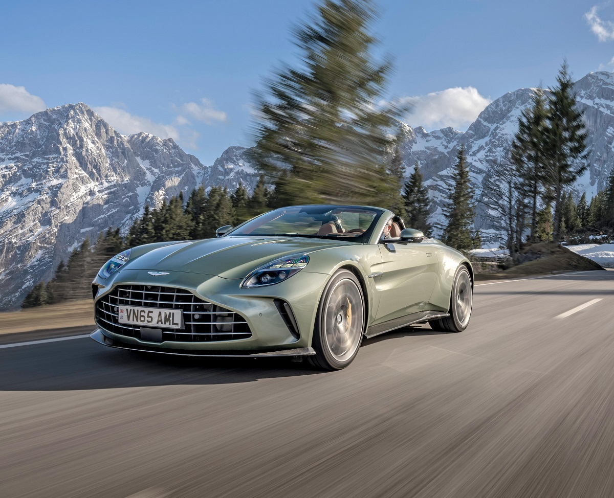 ASTON MARTIN VANTAGE ROADSTER