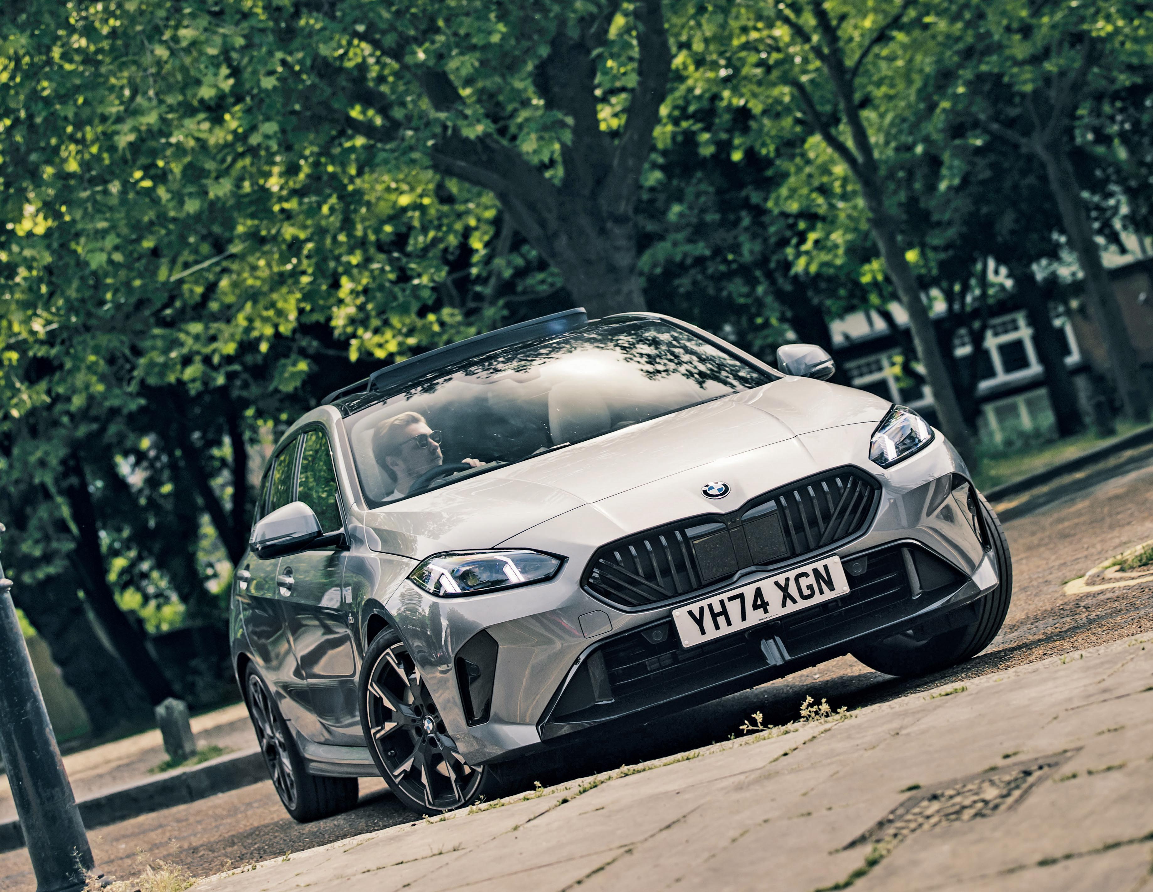 BMW 1 SERIES