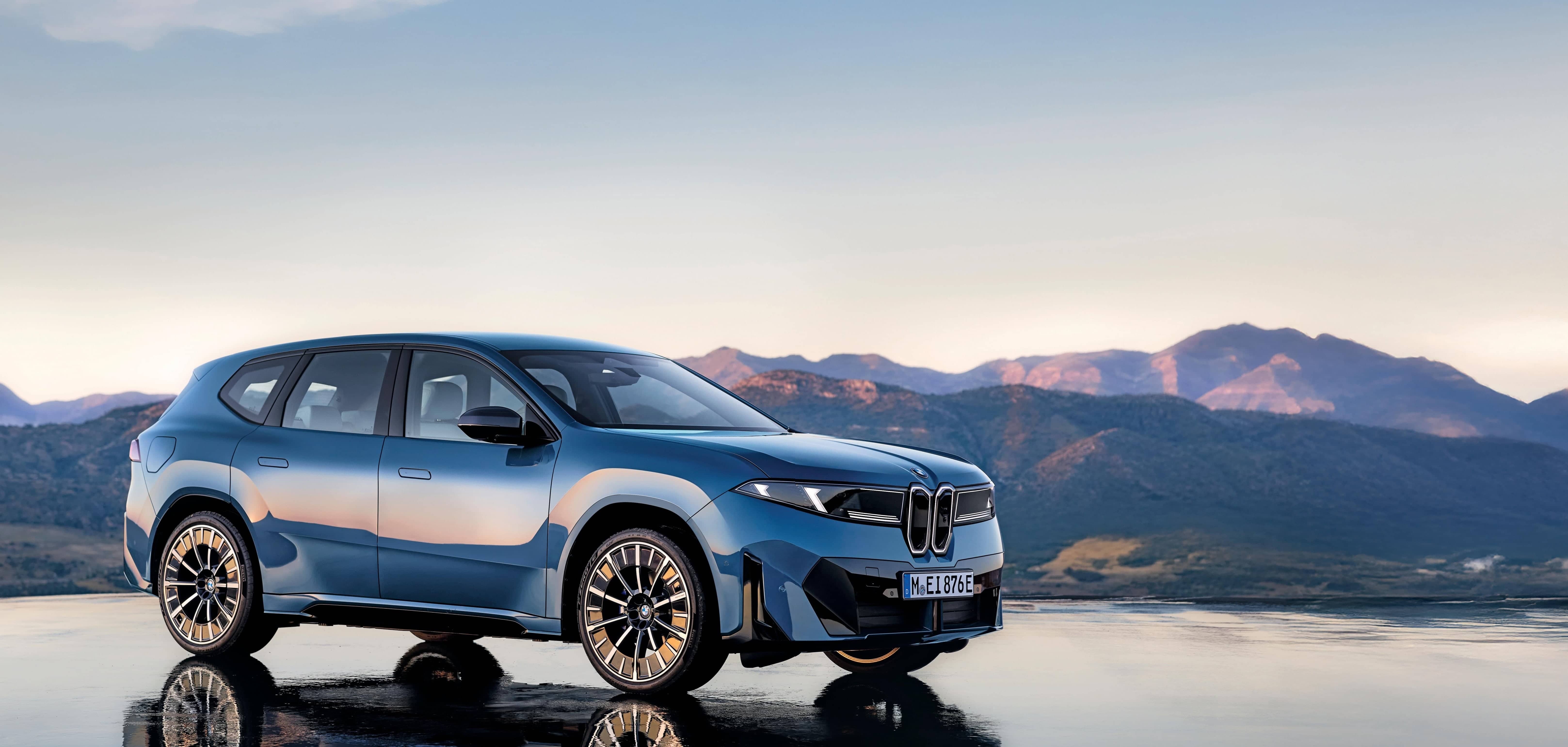 NEW BMW iX3 UNVEILED AS NEUE KLASSE ERA DAWNS