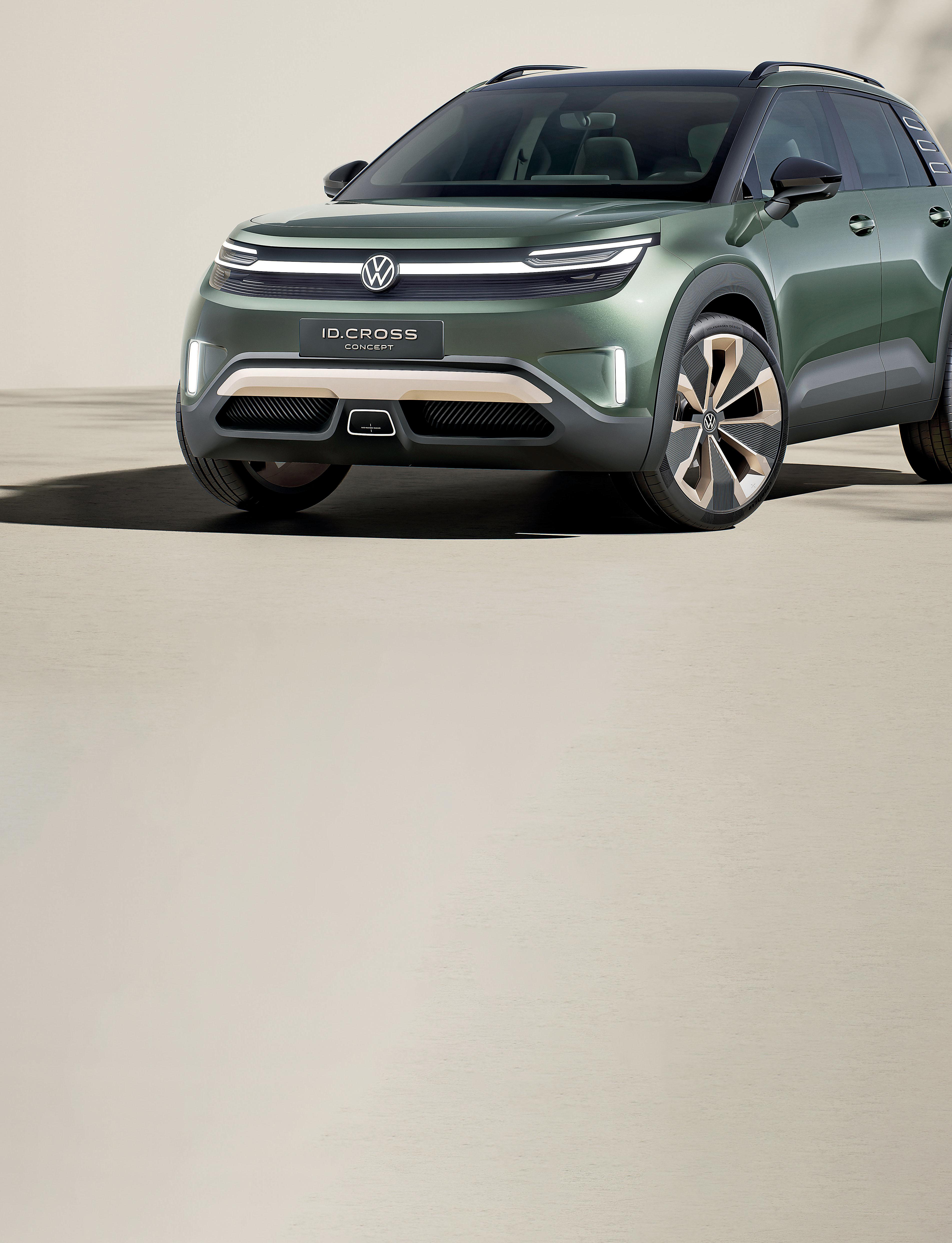 ID CROSS PREVIEWS CHUNKY COMPACT ELECTRIC SUV