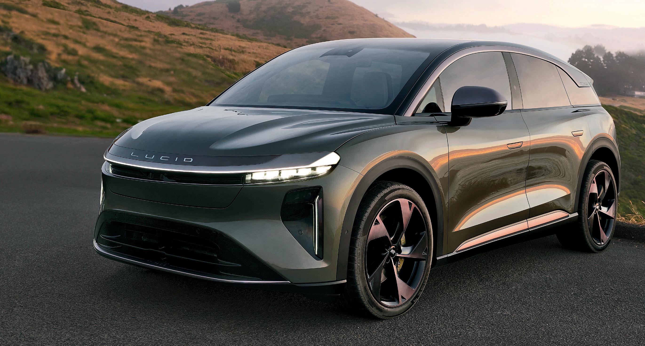 LUCID TAKES ON TESLA WITH UK-BOUND MODEL Y RIVAL
