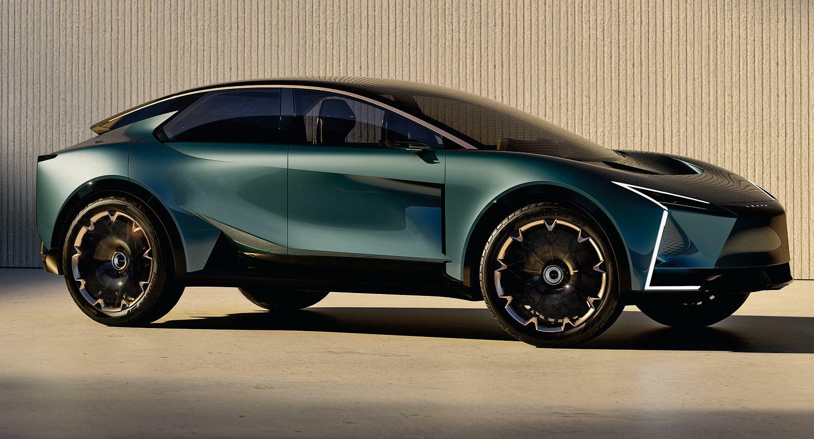 SLEEK LEXUS SUV PREVIEWS FUTURE LS LUXURY FAMILY