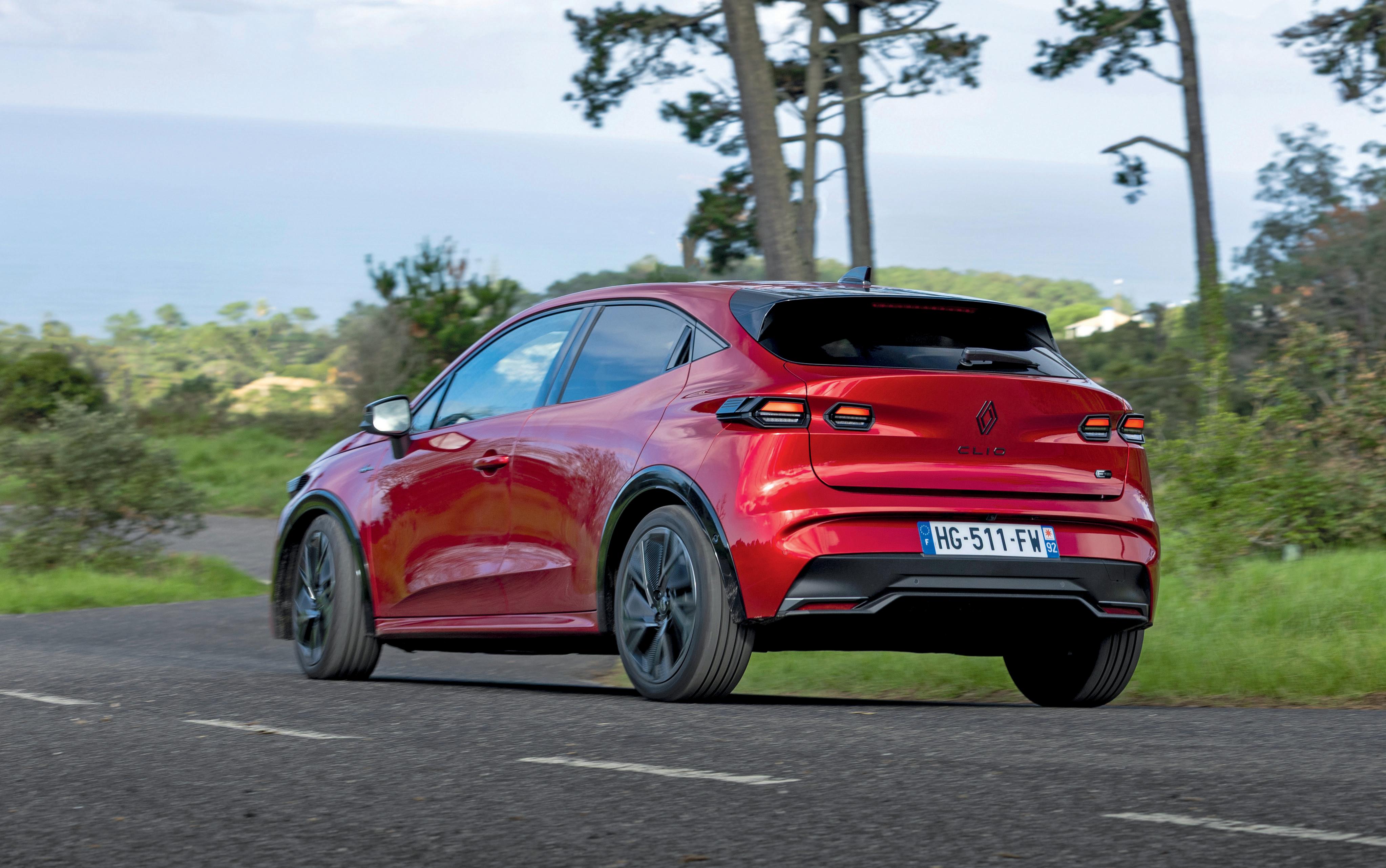 RENAULT CLIO