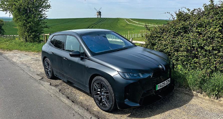 BMW iX