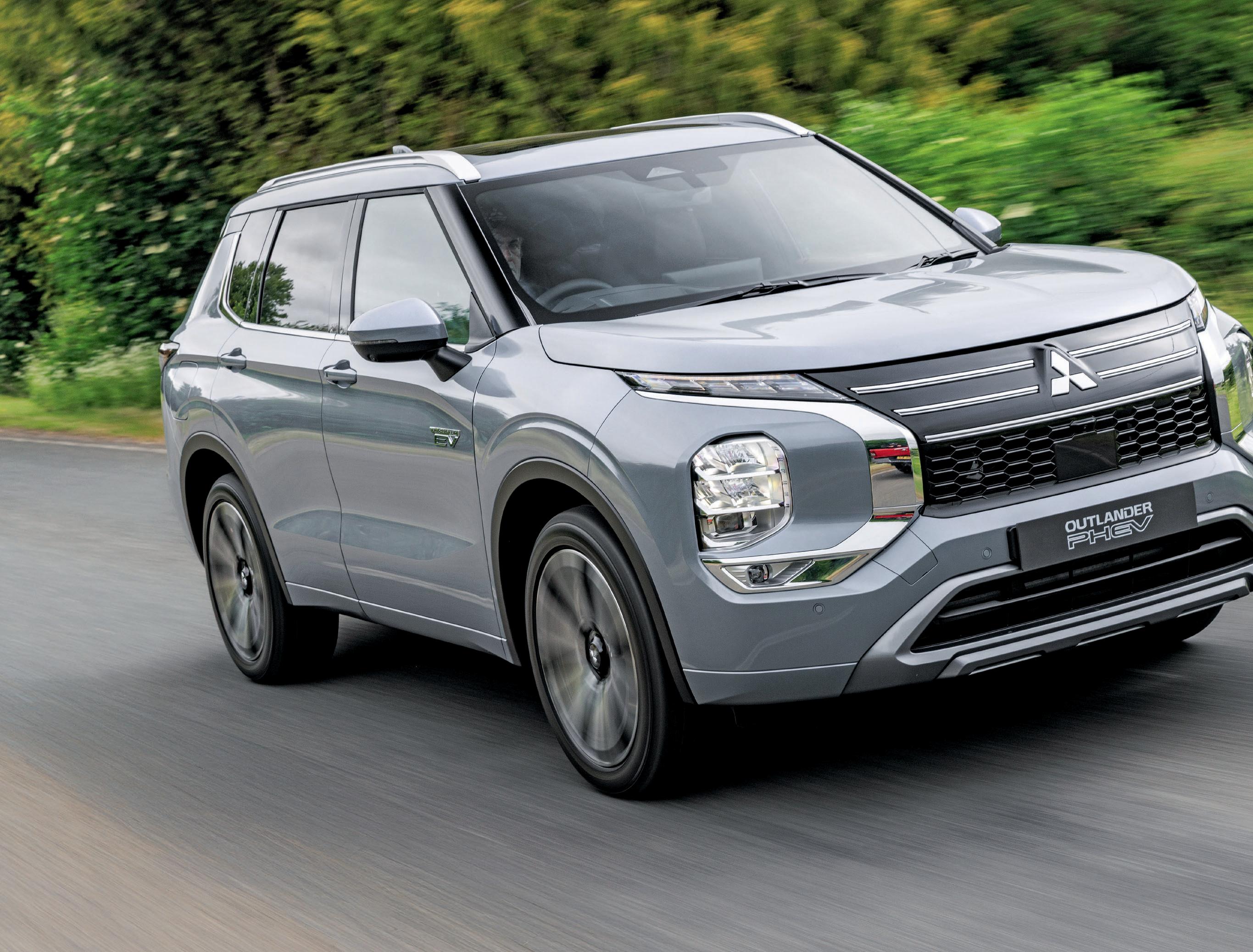 MITSUBISHI OUTLANDER PHEV