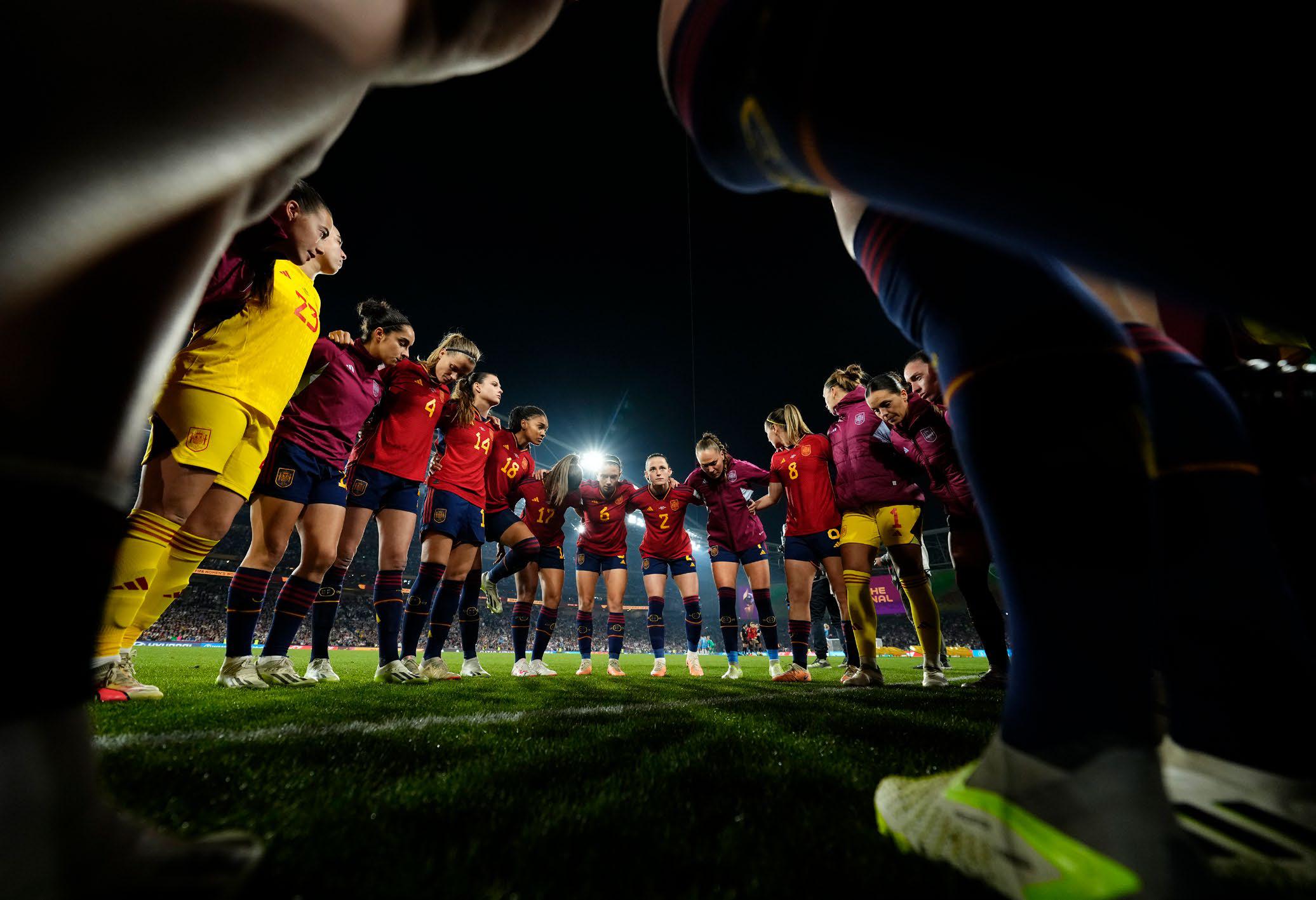 SPAIN: THE TEAM WHO JUST WANT TO PLAY FOOTBALL