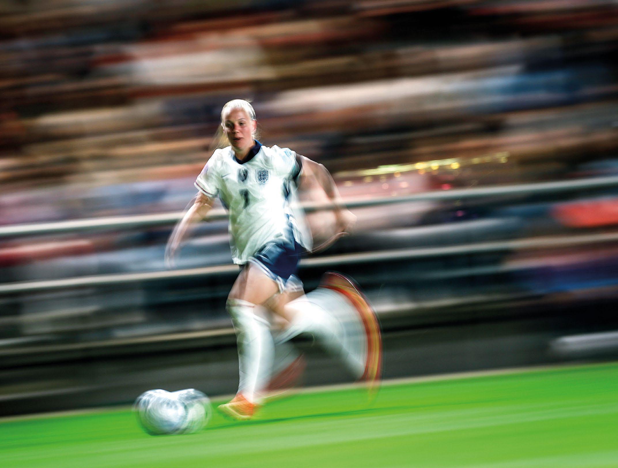 BETH MEAD “I'D LOVE TO WIN THE GOLDEN BOOT AGAIN, BUT IT'S MORE IMPORTANT TO RETAIN THE EUROS”