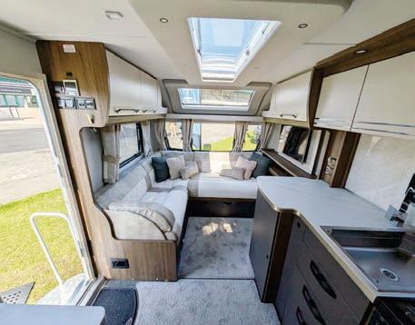 BEST CARAVAN FOR SEASONAL PITCHES - Bailey Pegasus Black Edition Bologna