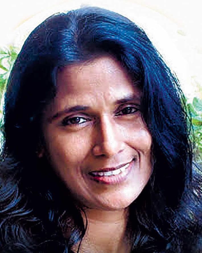 പ്രണയത്തിനേറ്റ പ്രഹരമാണ് കഥ