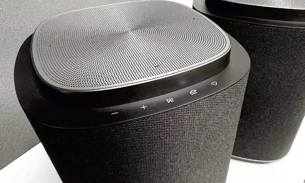 LG Immersive Suite 7 Pro