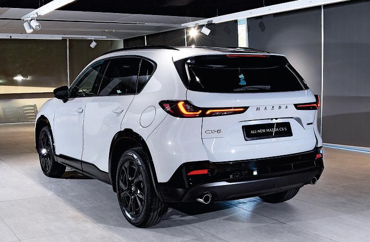 READER TEST TEAM Mazda CX-5