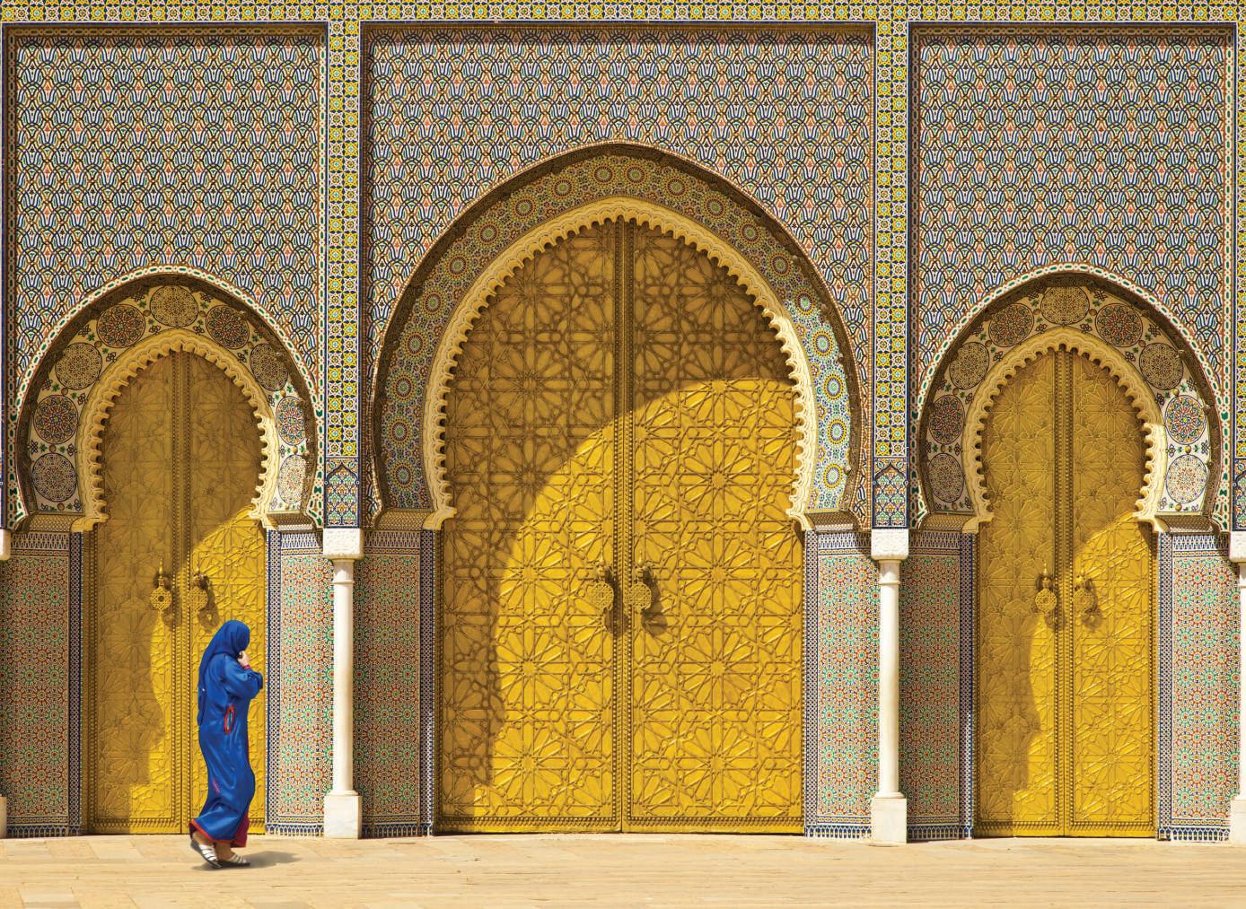 DISCOVERING MOROCCO