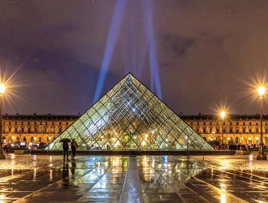 Louvre Museum in Paris to increase ticket prices for visitors from outside European Union