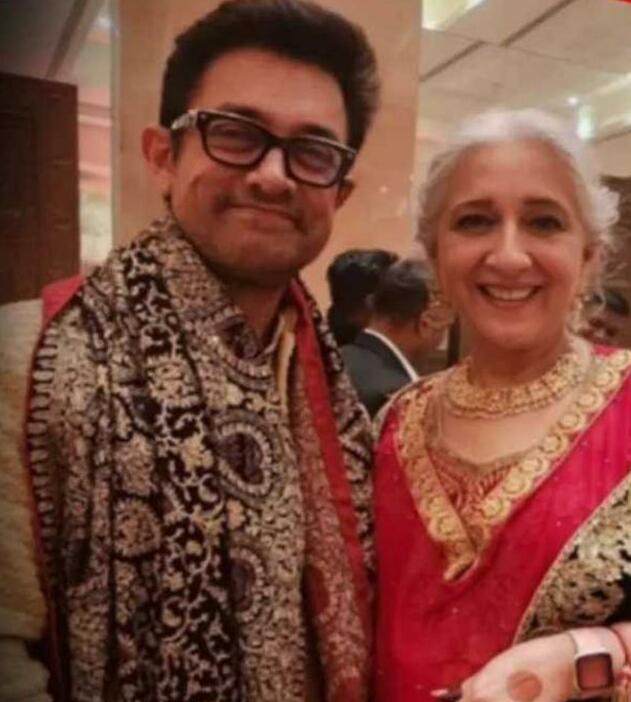 आमिर खान की बहन ने गौरी स्प्रैट पर जताया प्यार, बोलीं- 'हम बहुत खुश' है