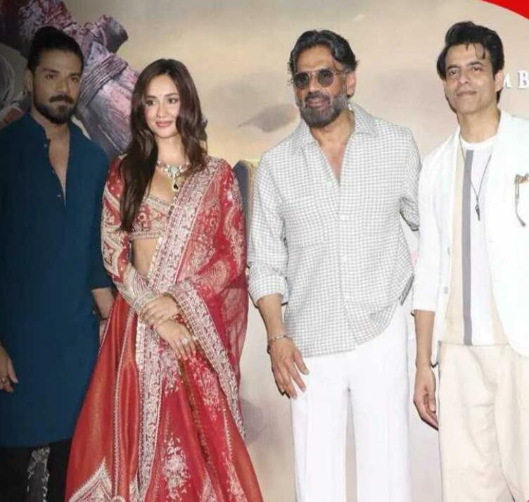 Suniel Shetty, Sooraj Pancholi 3R Vivek Oberoi की 'Kesari Veer' का ट्रेलर लॉन्च इवेंट