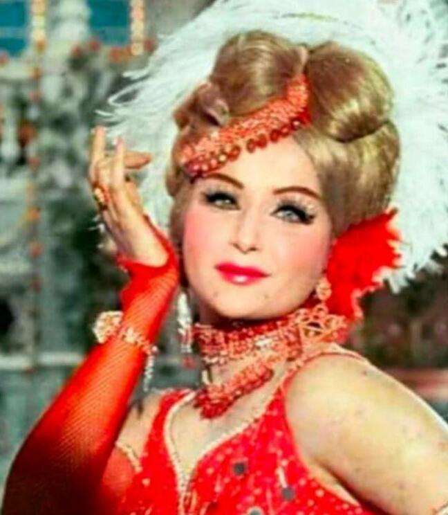 'माँ तुझे प्रणाम'! प्रसिद्ध अभिनेत्री - नृत्यांगना मधुमती दीपक को जन्मदिन की शुभकामनाए।