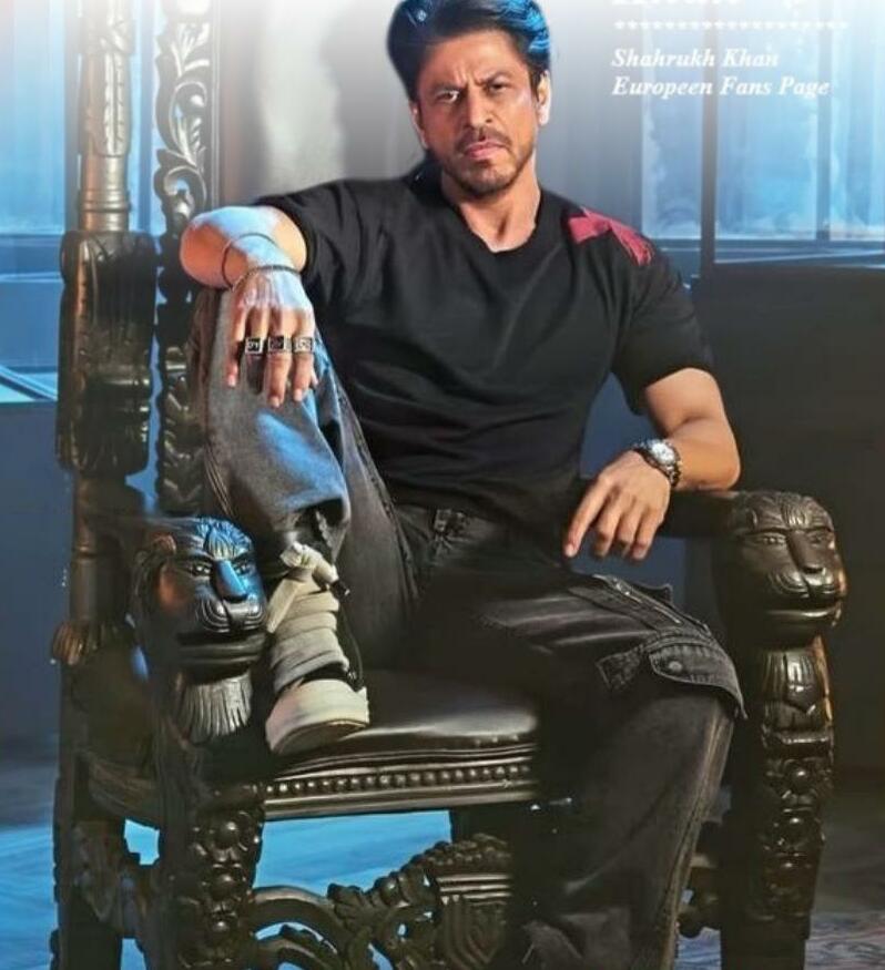 जैसा शाहरुख खान के करोड़ों फैंस ने उनके साठ वें जन्मदिन के जश्न मनाने के बारे में सोचा था, ठीक उससे अलग इस बार शाहरुख का जन्मदिन मना।