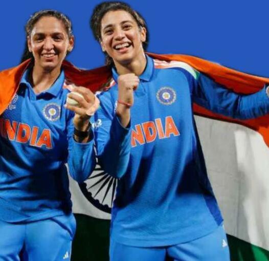 इंडियन वीमेन क्रिकेट टीम ने रचा इतिहास, शाहरुख को दिया जन्मदिन का सुनहरा तोहफा