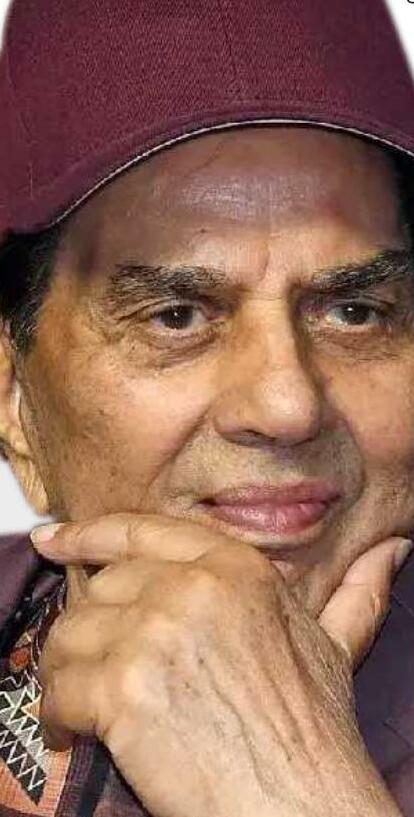 फूटा गुस्सा हेमा मालिनी का: सोशल मीडिया पर "सितारों की मौत" की फेक खबरें: "व्यूज " पाने के नये शिकार बने धर्मेंन्द्र