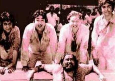 सिनेमा के रंगों में रंगी होली: क्लासिक धुनों से मॉडर्न बीट्स तक हिंदी फिल्मों का रंगीन सफर