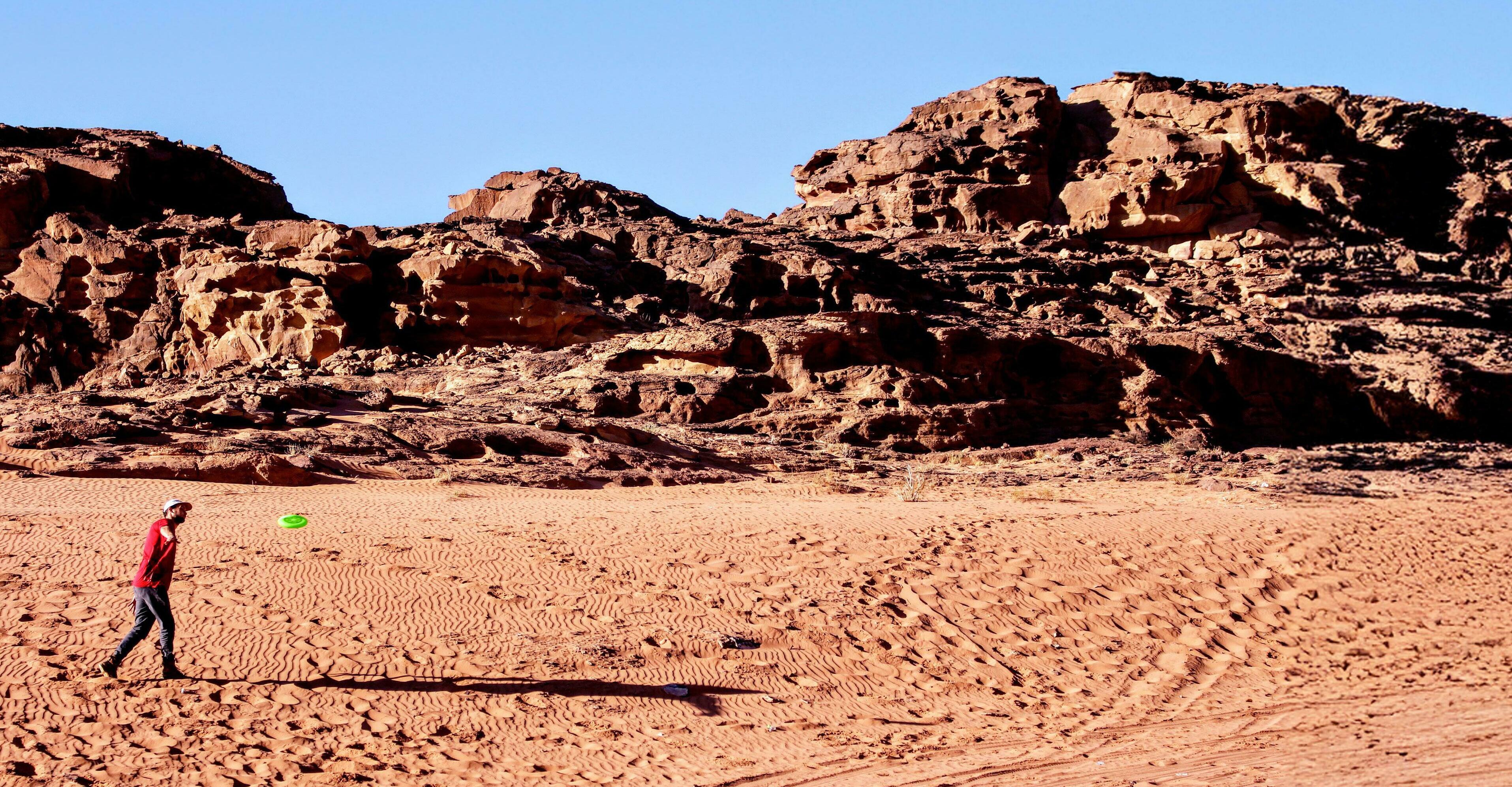 CAN ULTIMATE FRISBEE HEAL THE MIDDLE EAST?