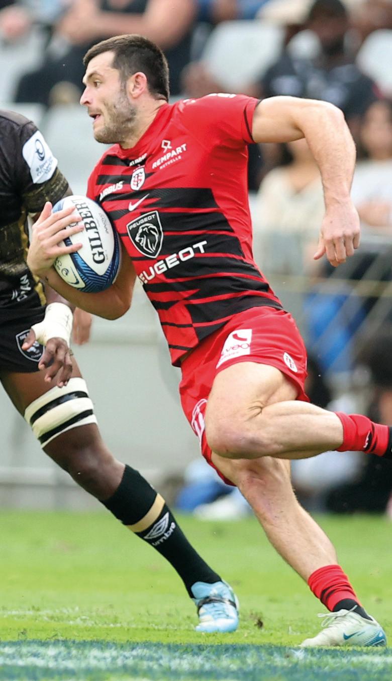 Toulouse on easy street as the sun beats down