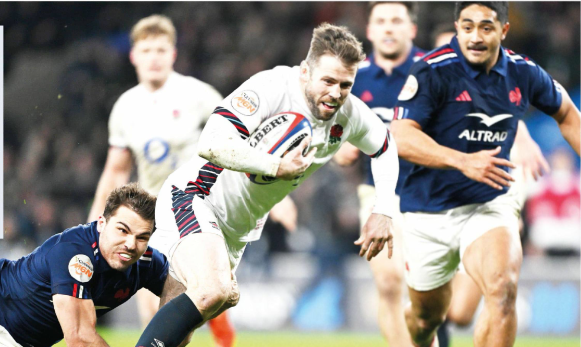 England ecstasy as Smith seizes the day