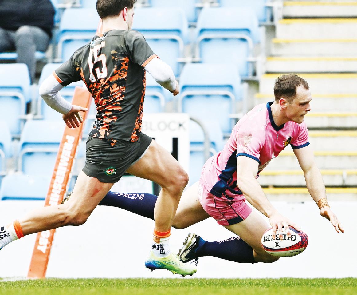 Ealing go close but Chiefs sneak home