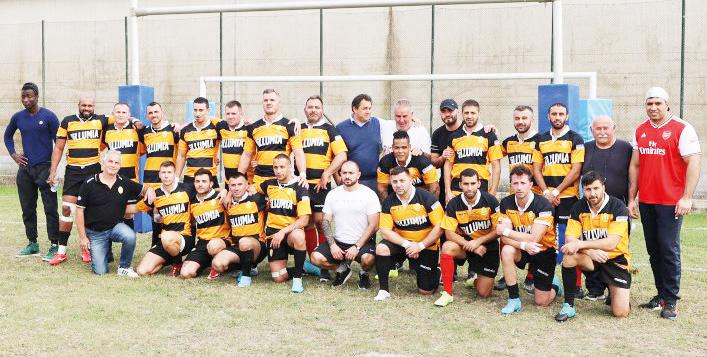 Penguins are happy to give prisoners a helping hand