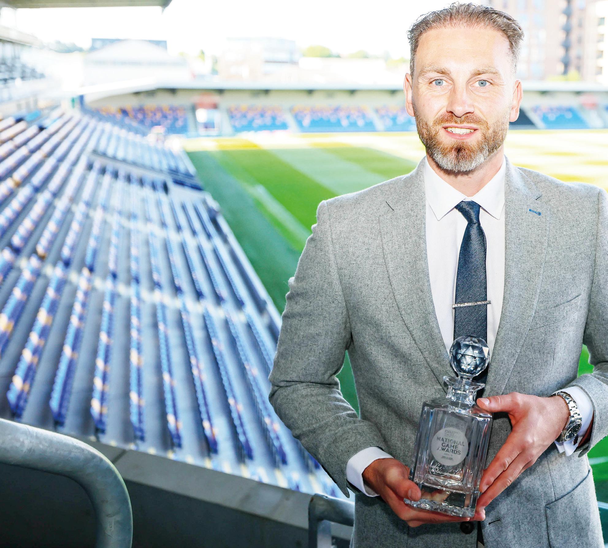For Ross, top award Fitz like a glove!