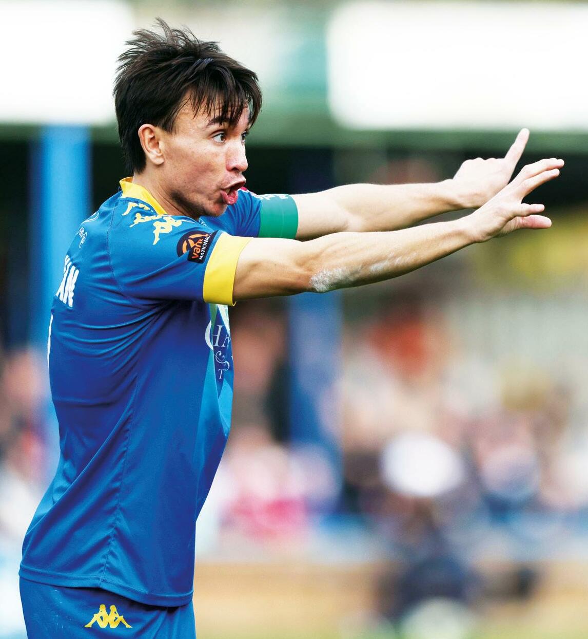 CLUNAN BACK AT LINNETS
