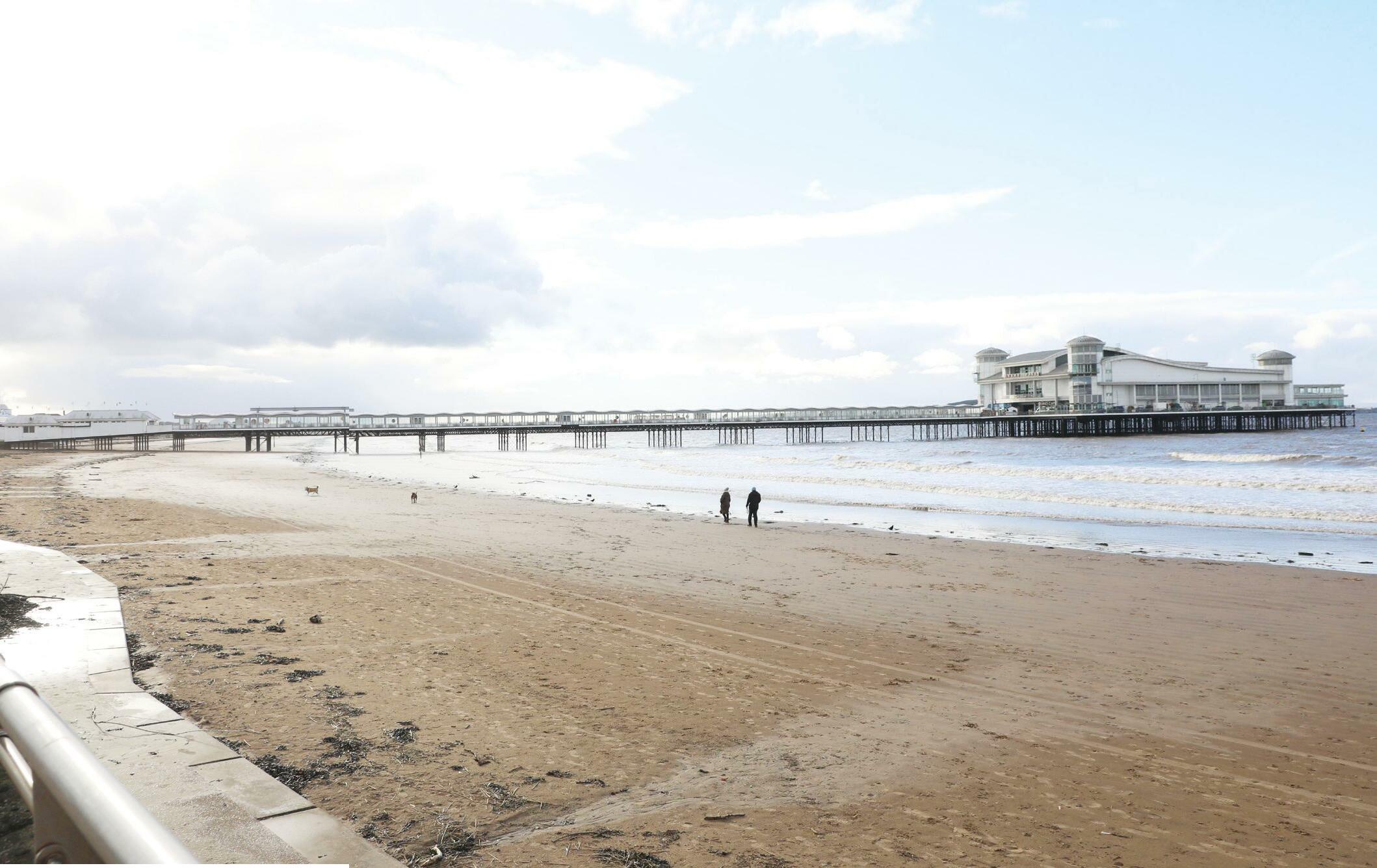 SEASIDE ADVENTURE