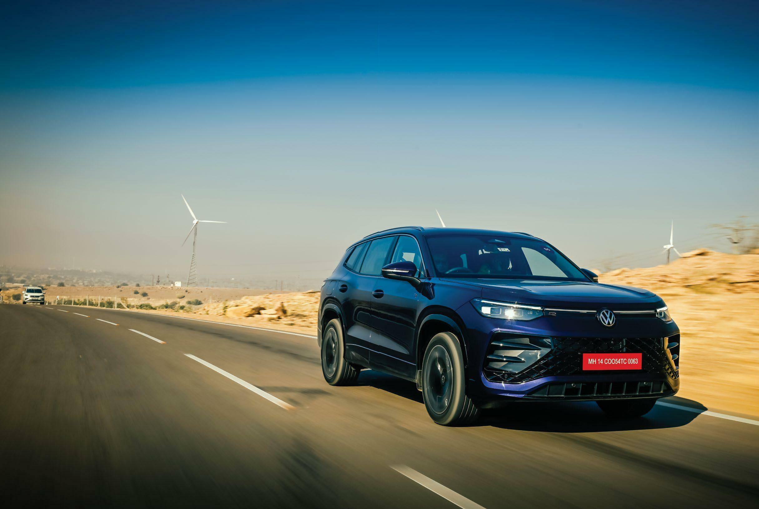 VOLKSWAGEN TAYR R-LINE
