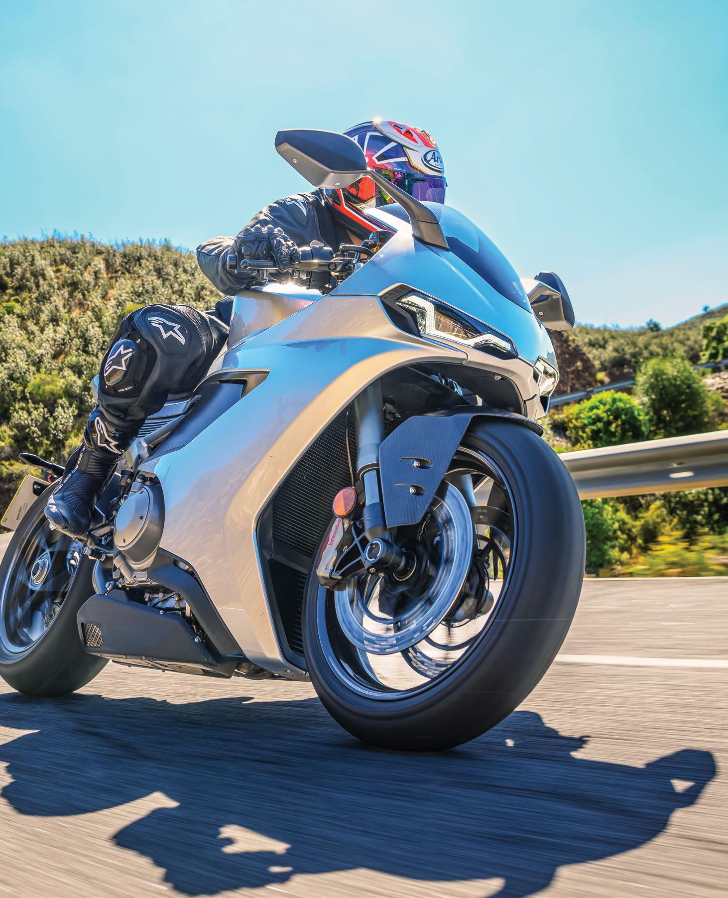 2026 NORTON MANX R