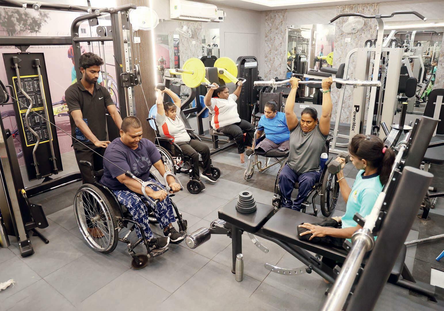 இந்தியாவில் முதல்முறையாக மாற்றுத்திறனாளி பெண்களுக்கான் Gym!