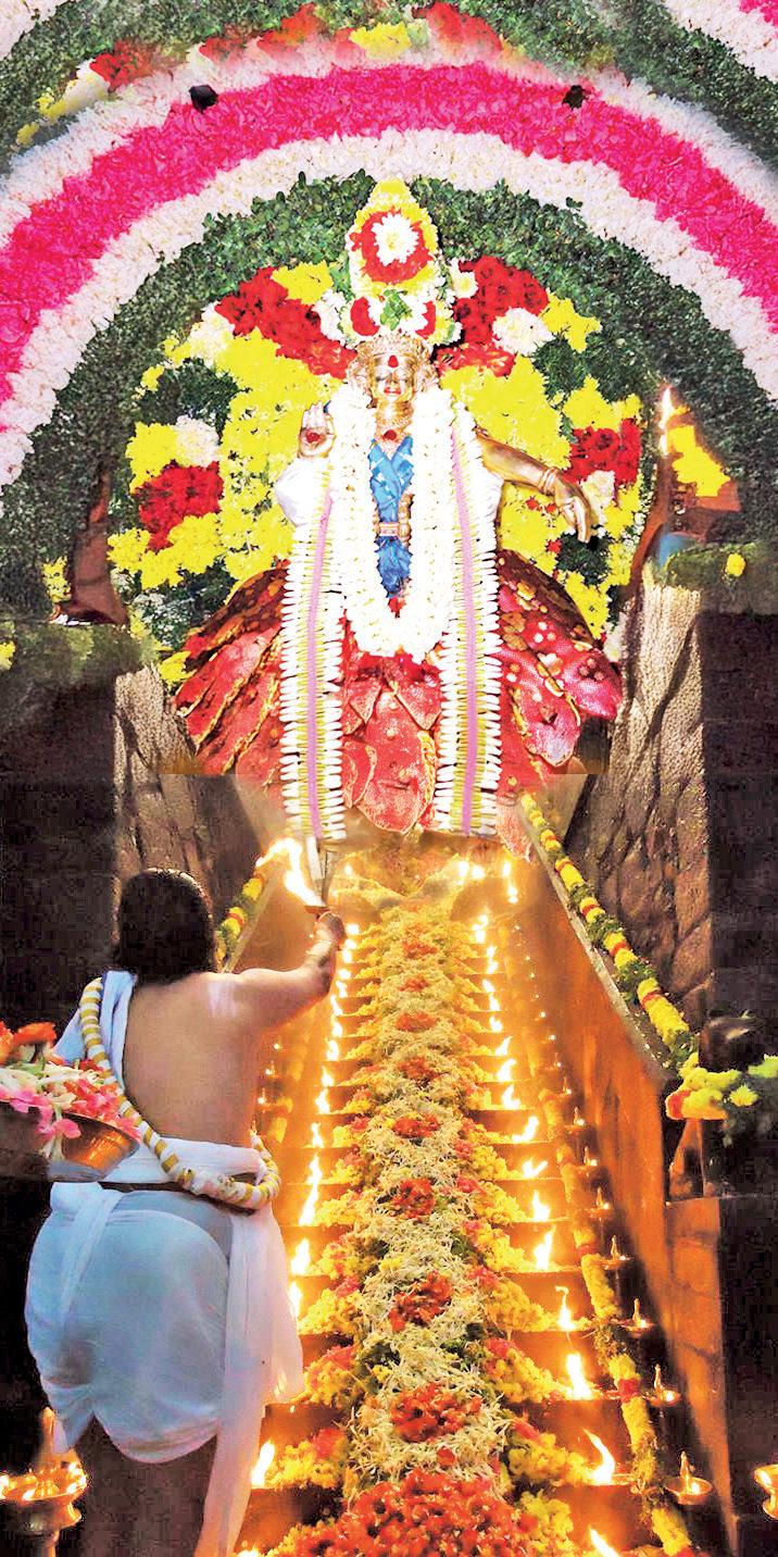 மடிப்பாக்கம் மக்களின் காவலனாக அருள்புரியும் ஸ்ரீ ஐயப்பன்!