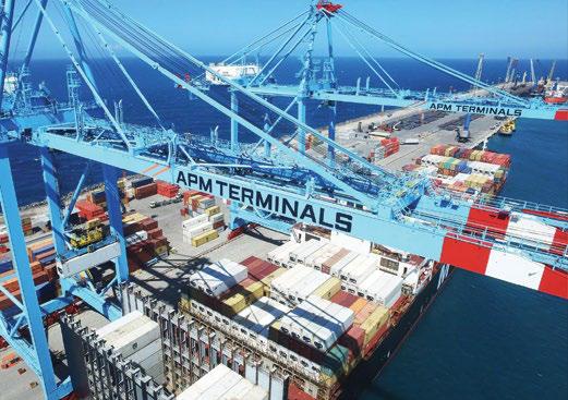 Bangladesh signs $550m deal with APM Terminals for new port project