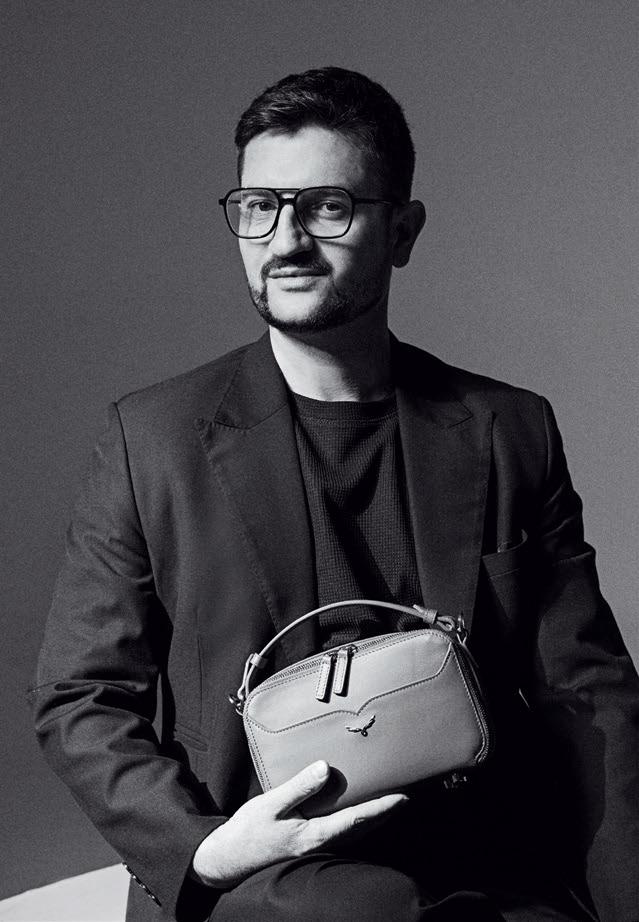 Tote-ally Timeless