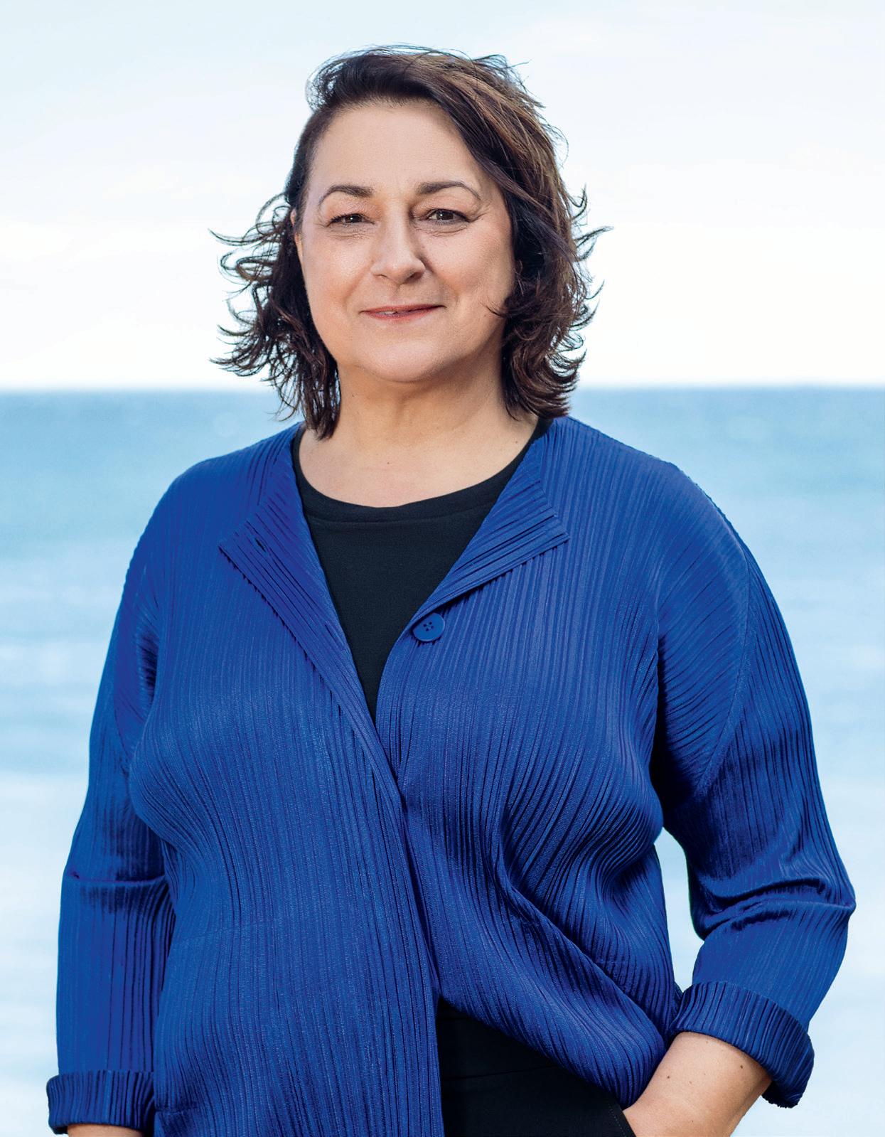 SOPHIE LABBÉ